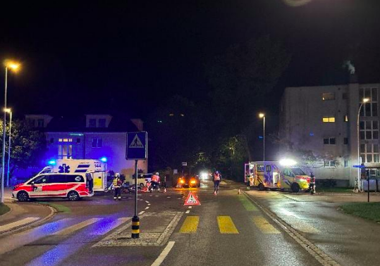  Bei einer Kollision auf einer Kreuzung in Grenchen wurden am 9. Oktober 2026 zwei Autofahrer leicht verletzt. Beide Fahrzeuge erlitten Totalschaden.
